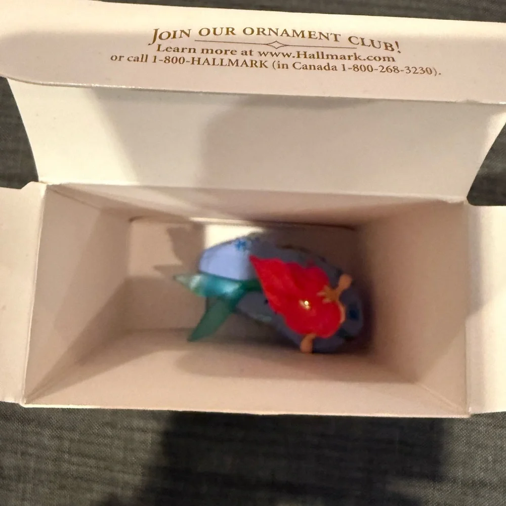 Hallmark Disney The‎ Little Mermaid Part Of Your World Christmas Ornament w/box